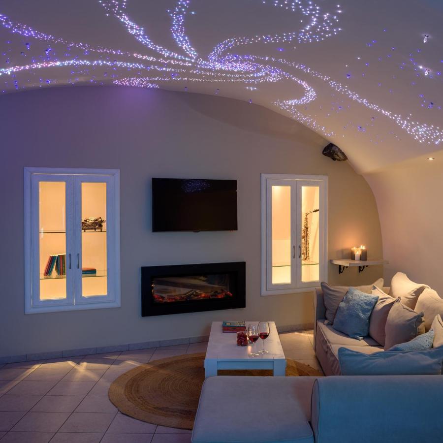 Suite Home Santorini Fira  Eksteriør bilde