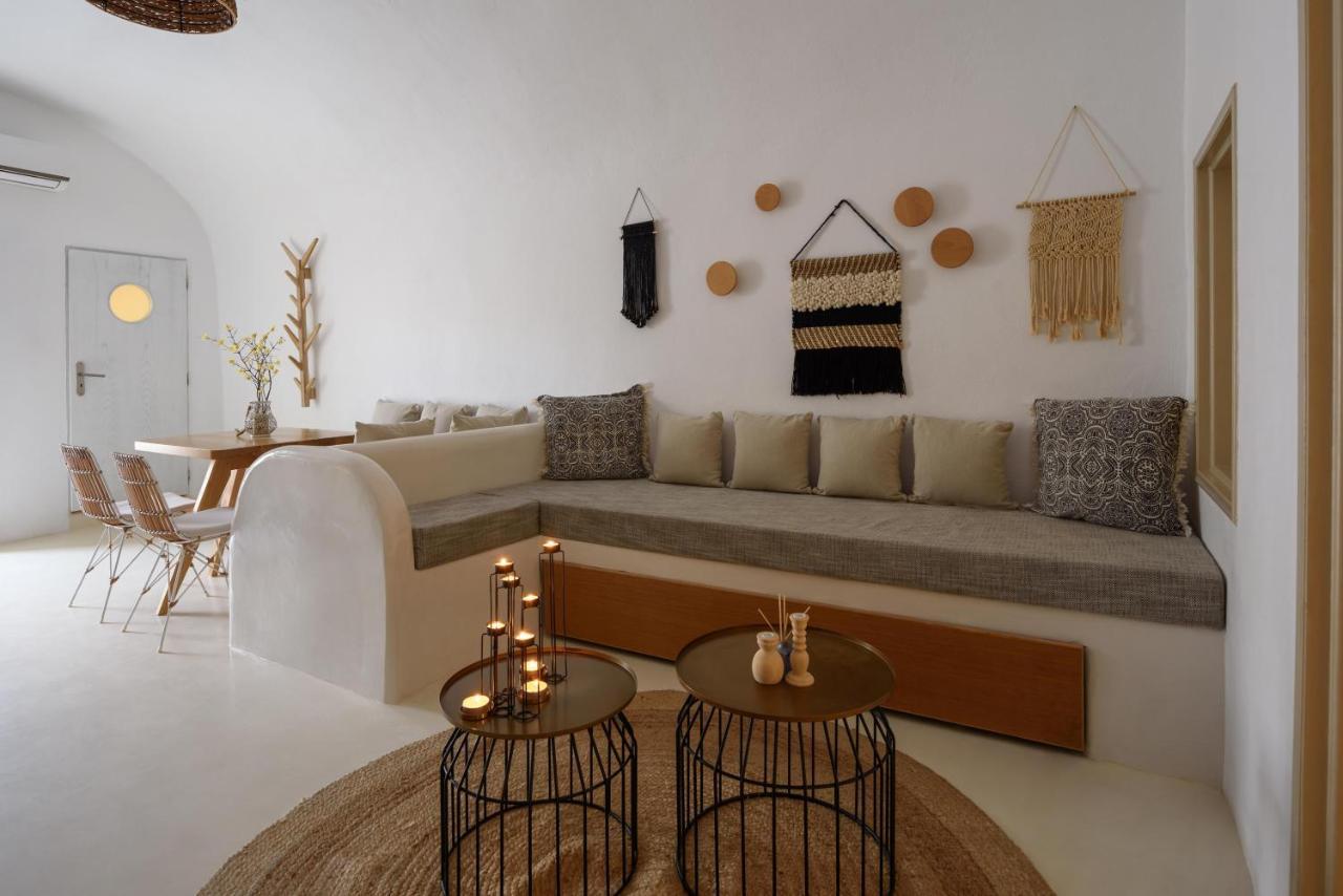 Suite Home Santorini Fira  Eksteriør bilde