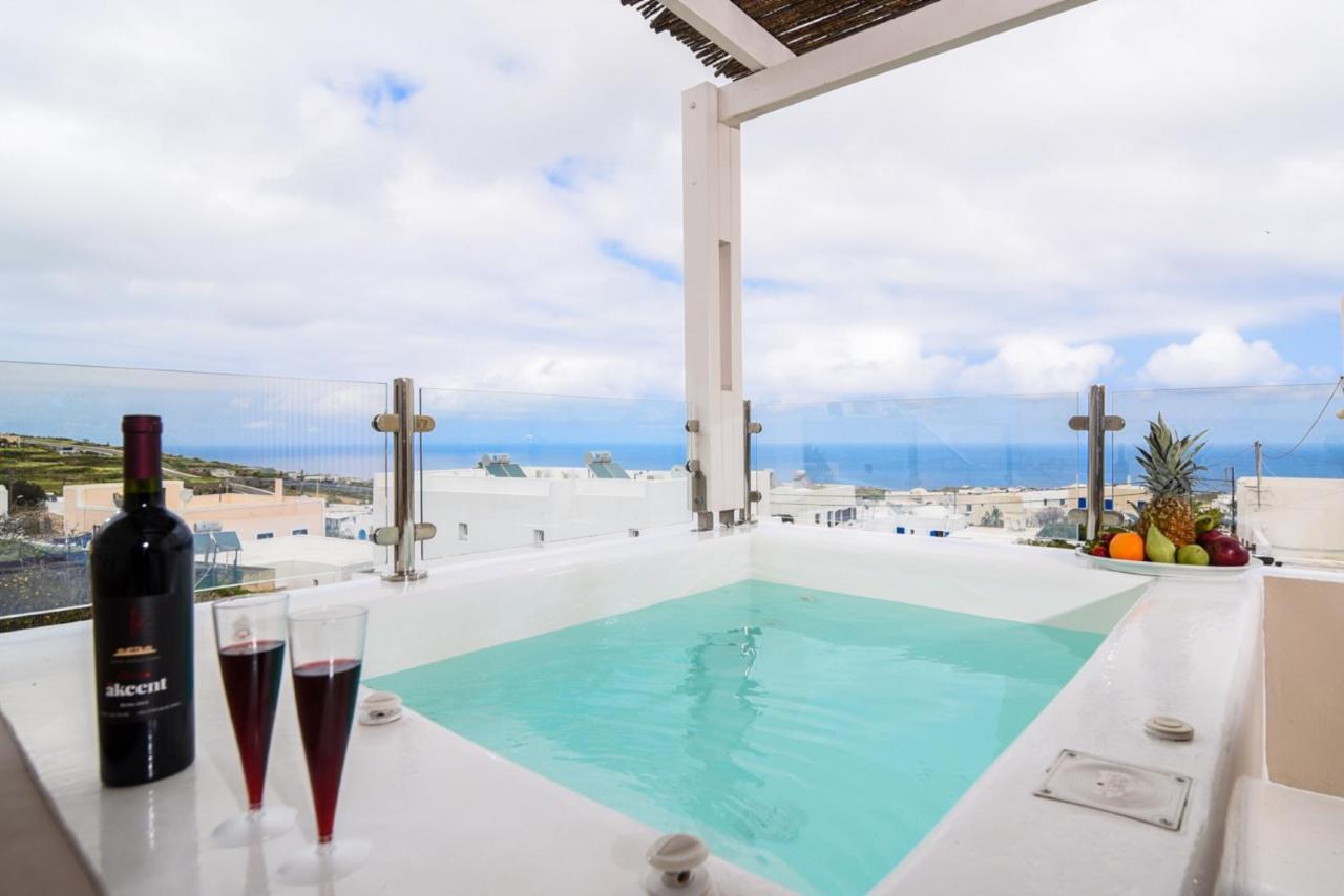 Suite Home Santorini Fira  Eksteriør bilde